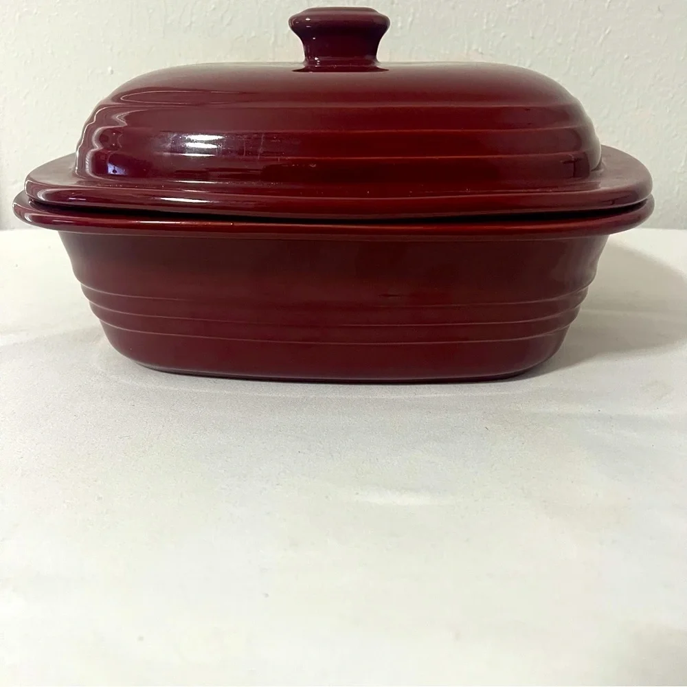 Pampered Chef Cranberry Deep Roaster Covered Baker Stoneware 3.1 Qt USA 5103 EUC
